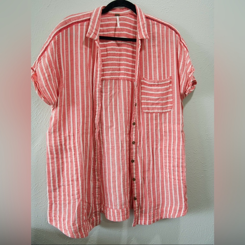 XS Free People Pink & White Striped Short-Sleeve Button-Up Shirt - Beach, Linen